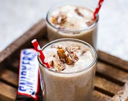 شیک اسنیکرز